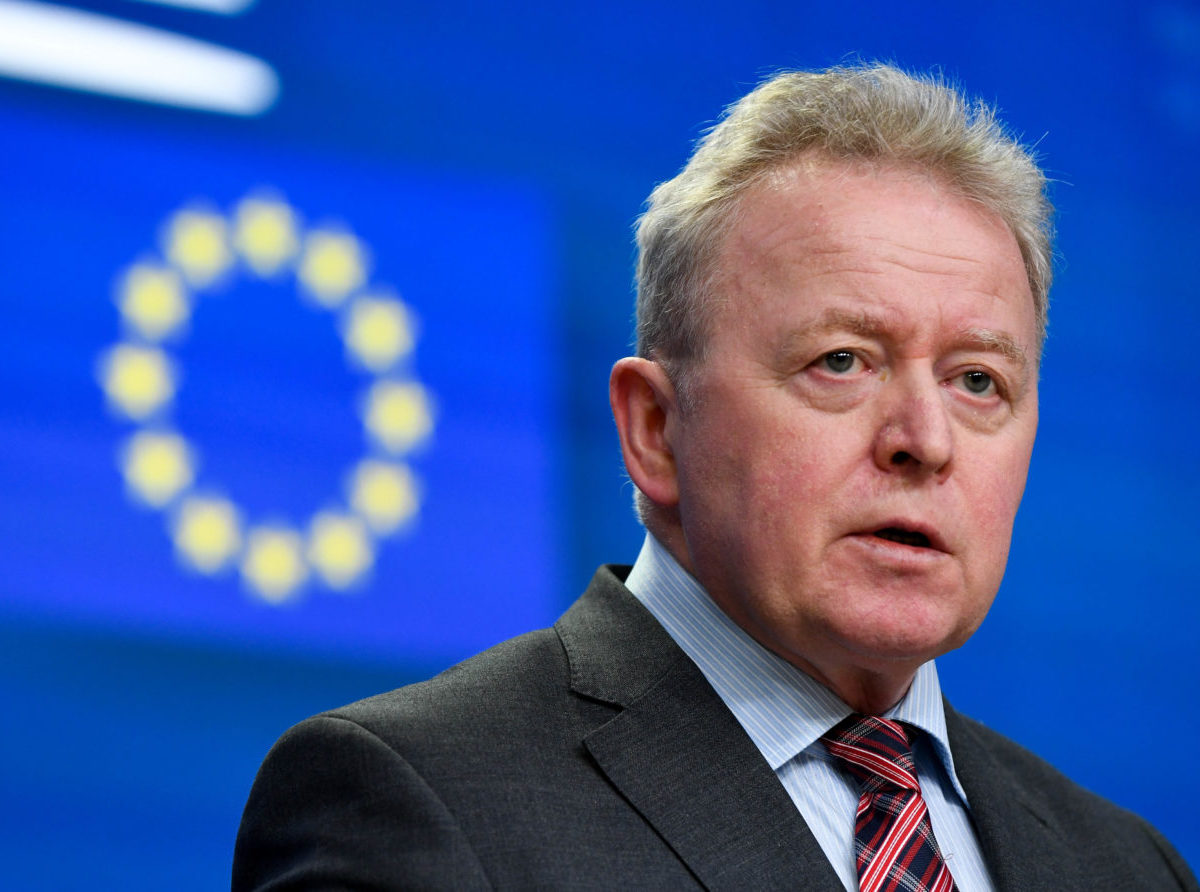 Eurokomisár pre poľnohospodárstvo je ochotný podporiť obmedzenia obchodovania s Ukrajinou